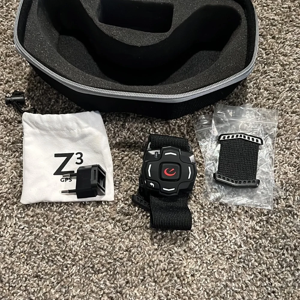 Z3 GPS snowboarding goggles